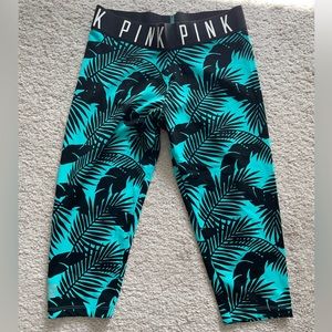 Victoria's Secret Pink Ultimate Extreme Crop athletic workout pants. Size Small